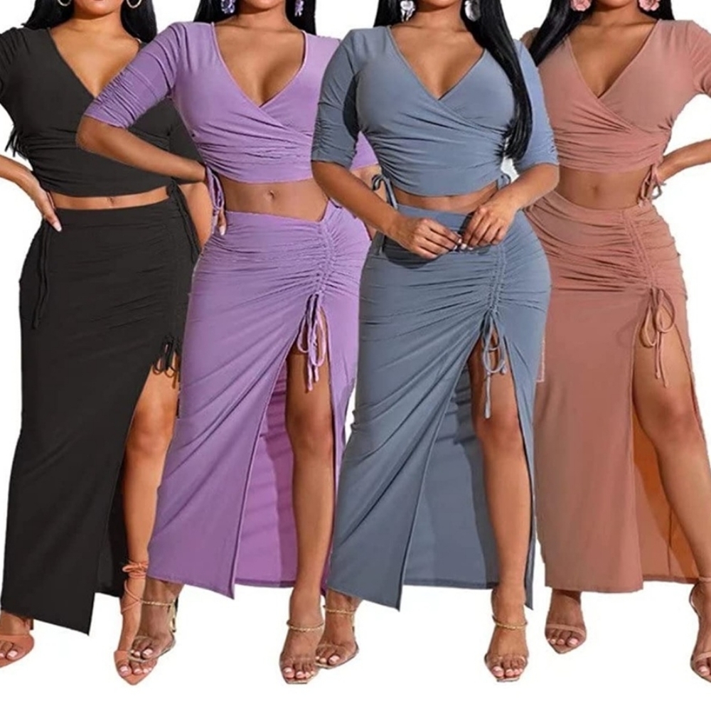 2 pieces skirt set outfit new size S,M, L, XL Available Strech Material.
